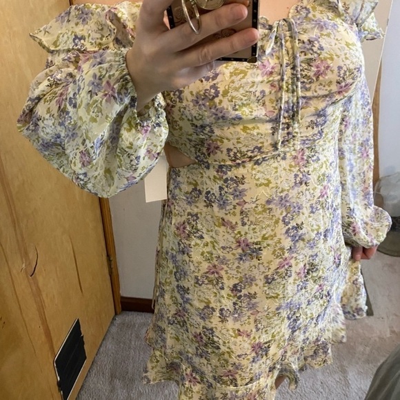 NWT ASTR the Label Anastasia Cottagecore Cutout Floral Dress - Picture 7 of 13